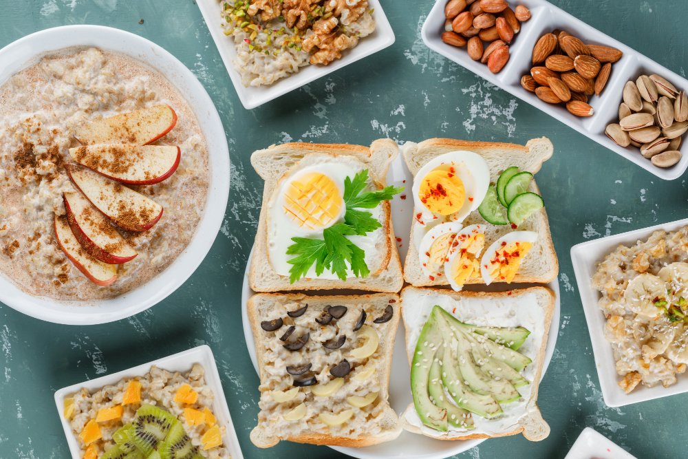 Whole-grain toast with boiled eggs