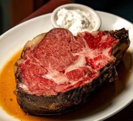 4 Restaurant Chains With the Best Prime Rib, According to Chefs