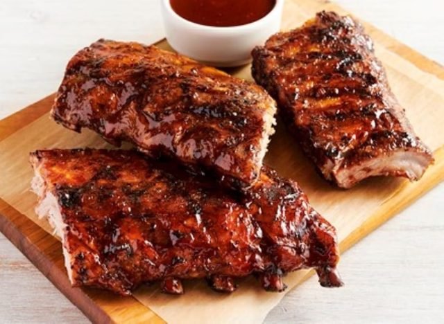 6 Restaurant Chains Serving the Best Fall-Off-the-Bone Ribs in America