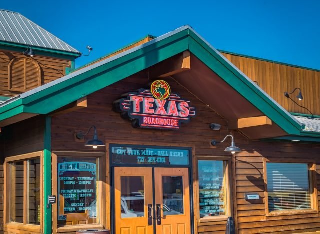 7 Restaurant Chains Still Giving You Huge Servings for Less