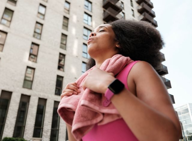 If You Can Do This Many Step-Ups in 60 Seconds After 50, Your Cardio Is Top-Tier