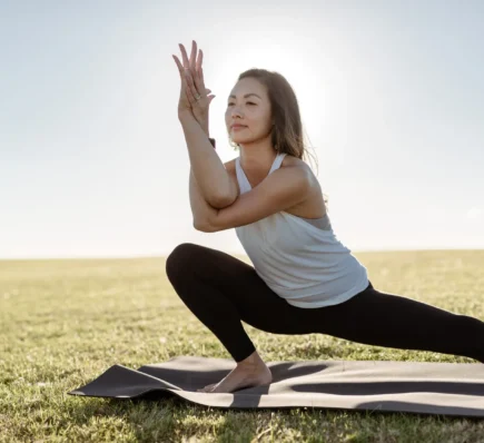 15 Best Stretching Exercises After Work to Relax mind