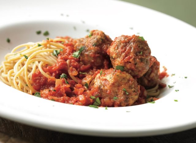 The No. 1 Chain With the Best Spaghetti and Meatballs, According to Chefs