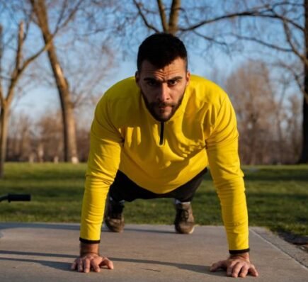 This 10-Minute Strength Routine Reverses Muscle Loss Faster Than Weight Training After 40