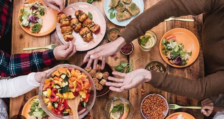 Healthy Dinner Ideas | 10 Easy & Nutritious Meals for Every Day